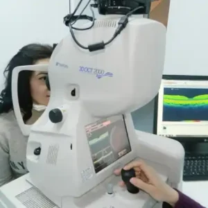 Ofertă specială Pachet oftalmologic pentru Seniori - persoane peste 60 de ani