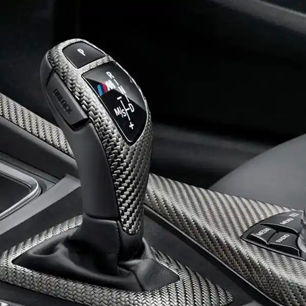 Ornament schimbator "BMW M Performance" - BMW F20, F20N, F21, F21N, F22, F22N, F23, F23N, F25, F26, F30, F30N, F31, F31N, F32, F32N, F33, F33N, F34, F34N, F35, F35N, F36, F36N, MOSP Vezi acum